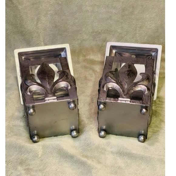 Ashland Lightweight Metal Decorative Hanging La Fleur Pattern Mini Lanterns - Picture 3 of 4